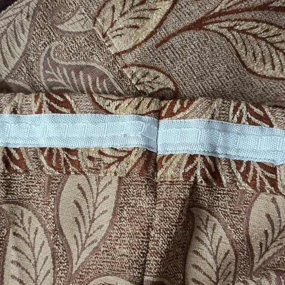 Curtains - Picture 8 of 9